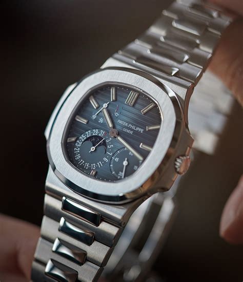 patek philippe nautilus moonphase price.